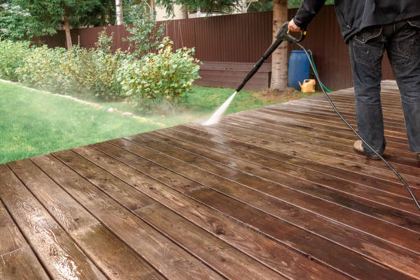 Professional Pressure Washing in Country Squire Lakes, IN